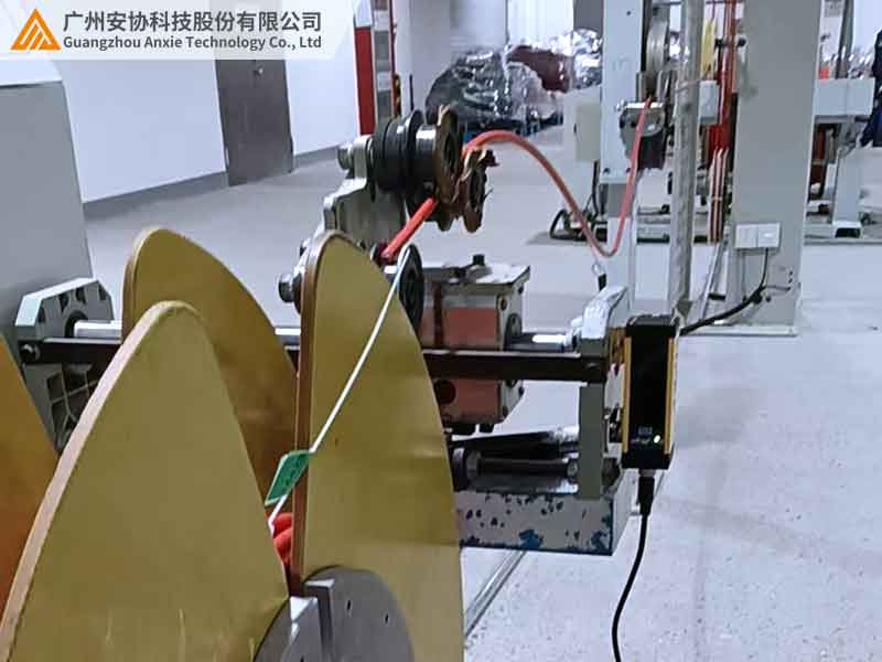 繞線機單邊光柵抗干擾技術解析
