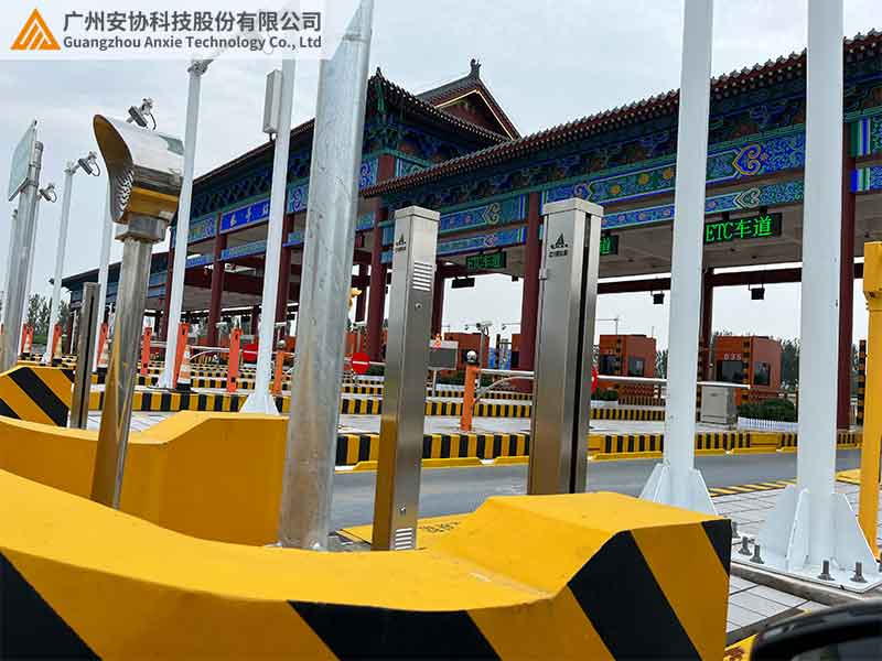 抗陽光單邊光柵地磅國內(nèi)首創(chuàng)專利