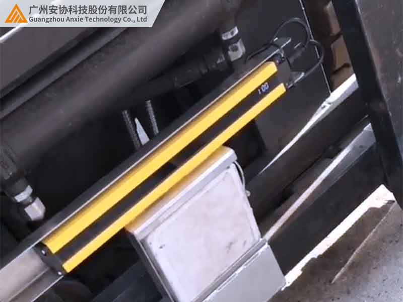 漫反射單邊光柵干擾因素分析